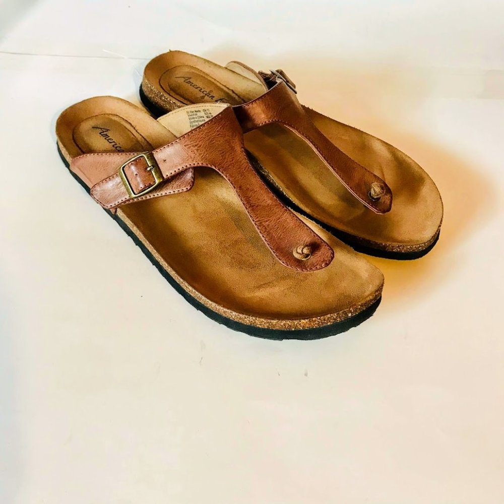 American Eagle Women's Faux Leather Thong Sandals Size 11 Brown